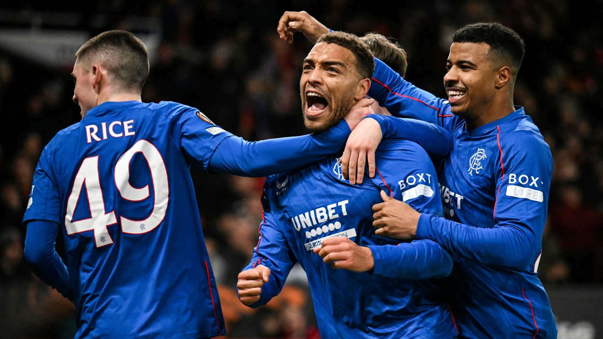 红土场地的 红土场地的